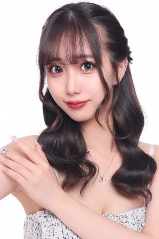 湊ゆな