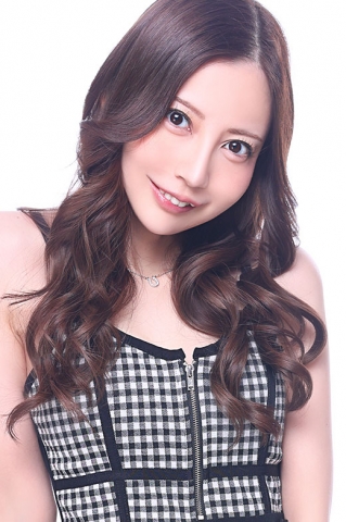 真野ゆりあ