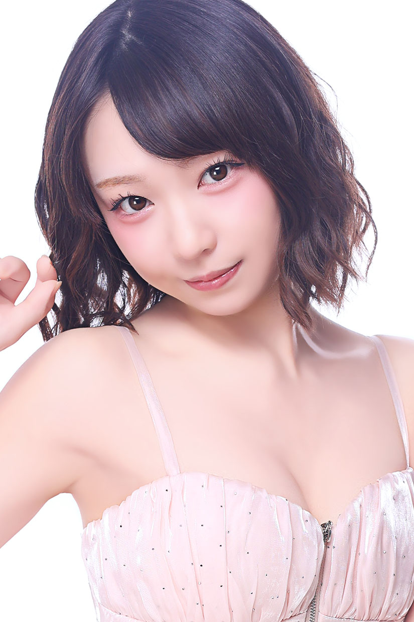ななみ