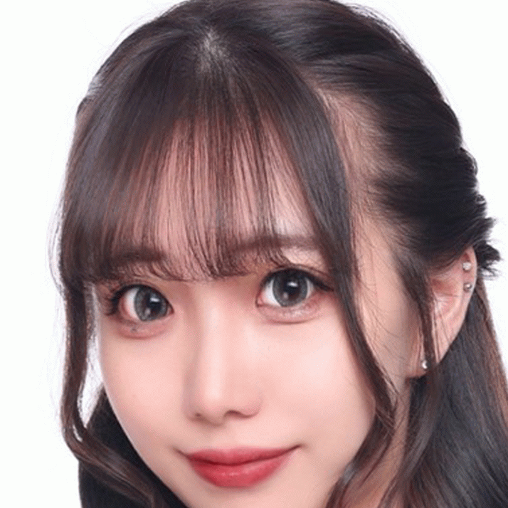 湊ゆな