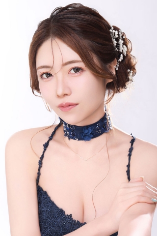 綾瀬リオナ