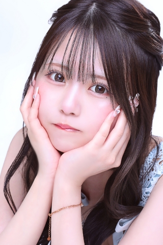 るり