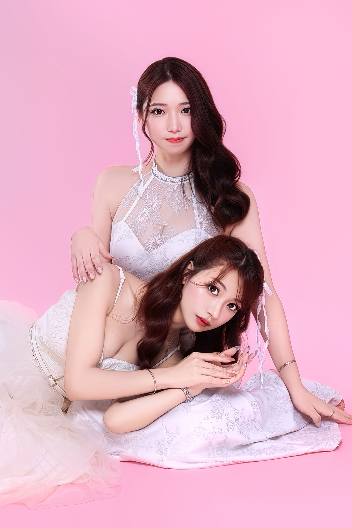 亜木朋花
