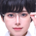 あきら