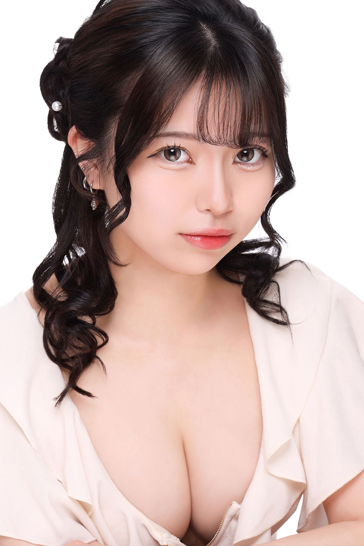 めい